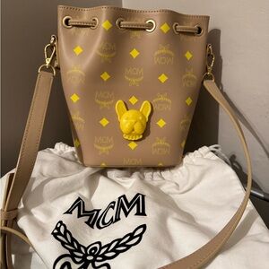 MCM Tan and Yellow Pup Mini Bucket Bag